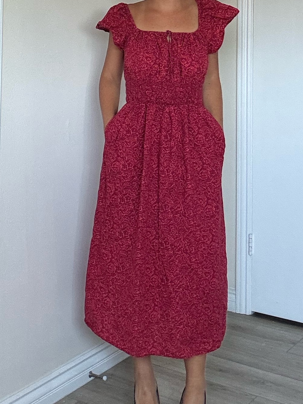 Universal Thread Red Floral Midi Dress with Flutter Sleeves
